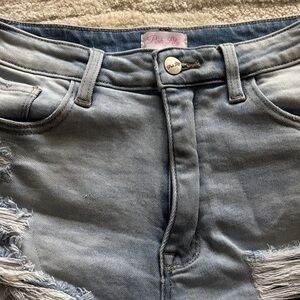 Pink Lily Light Wash Boyfriend Jeans with Distressed Hem